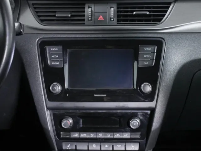 Skoda Rapid, I Рестайлинг — фото 14