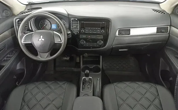 Mitsubishi Outlander, III Рестайлинг — фото 5