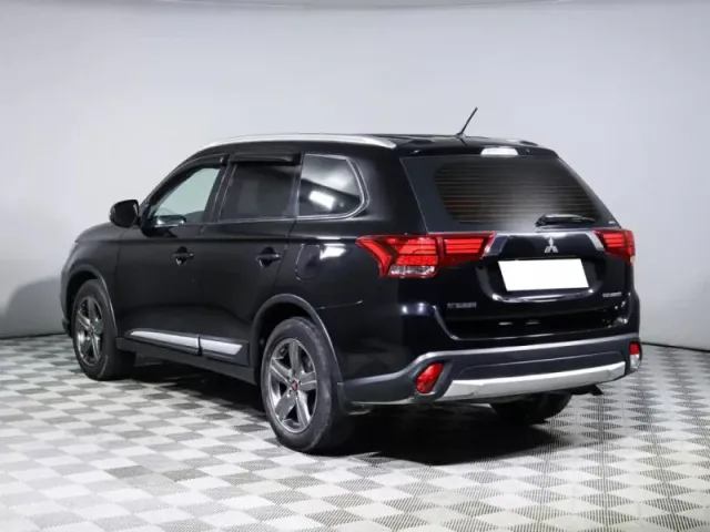 Mitsubishi Outlander, III Рестайлинг 2 — фото 7