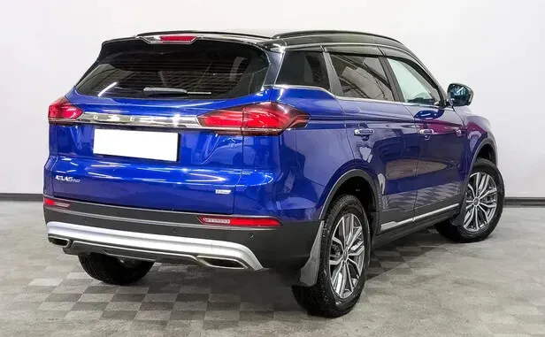 Geely Atlas Pro — фото 2