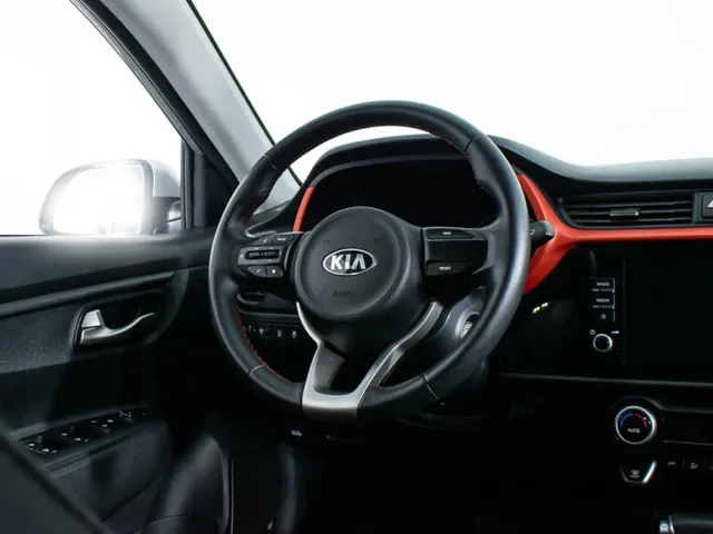 Kia Rio, IV Рестайлинг — фото 20