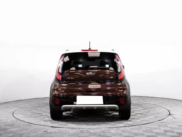 Kia Soul, II Рестайлинг — фото 6