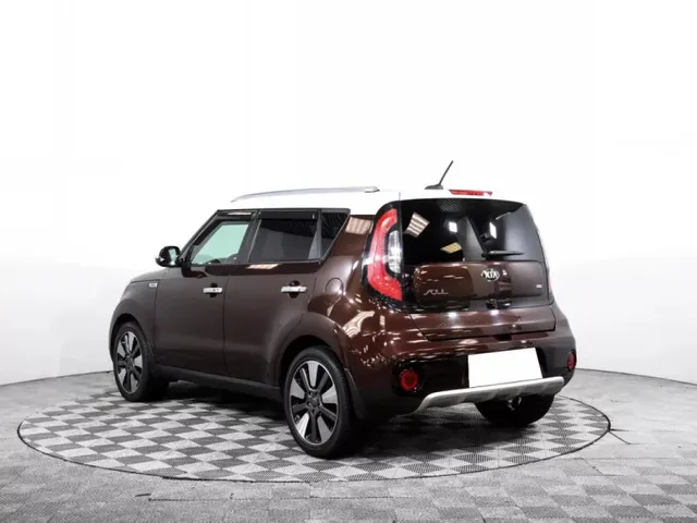 Kia Soul, II Рестайлинг — фото 7