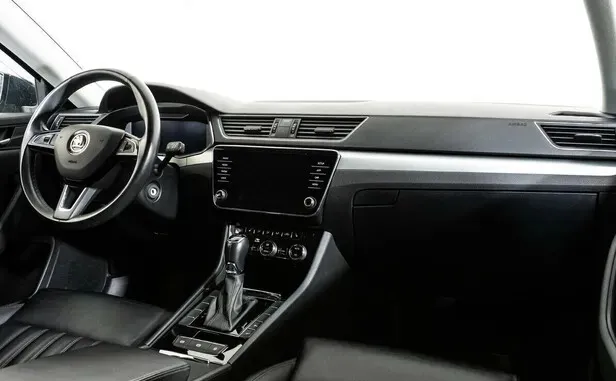 Skoda Superb, III — фото 6
