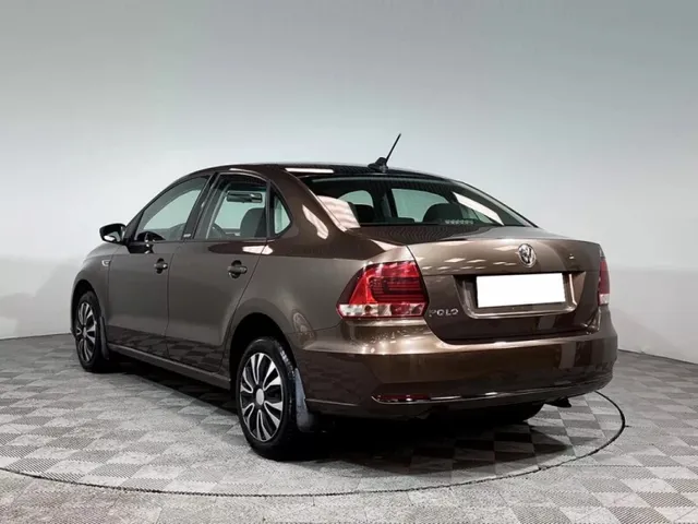 Volkswagen Polo, V Рестайлинг — фото 7