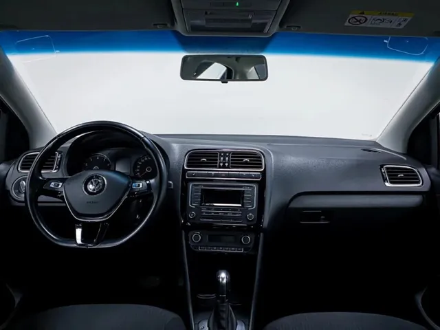 Volkswagen Polo, V Рестайлинг — фото 13