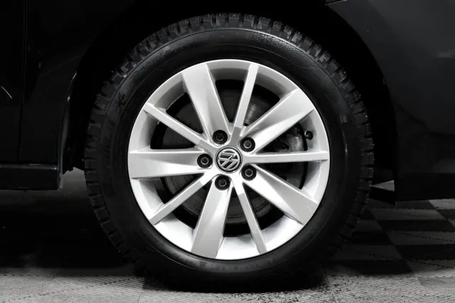 Volkswagen Polo, V Рестайлинг — фото 9