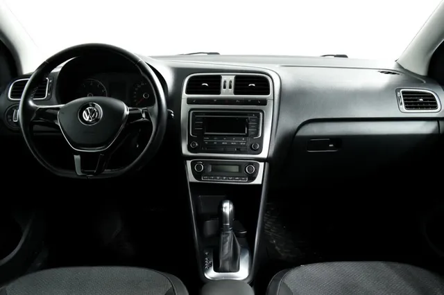 Volkswagen Polo, V Рестайлинг — фото 12