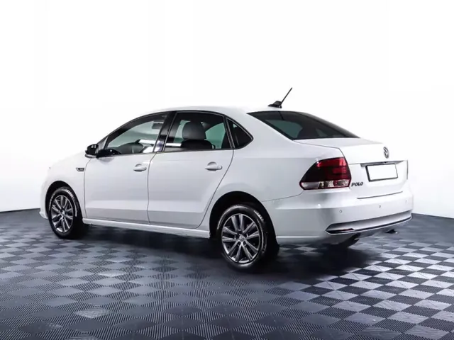 Volkswagen Polo, V Рестайлинг — фото 7