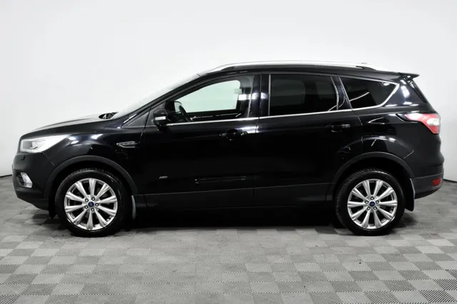 Ford Kuga, II Рестайлинг — фото 8