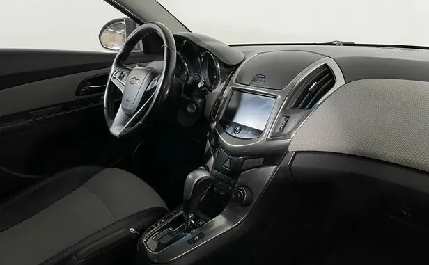 Chevrolet Cruze, I Рестайлинг — фото 5