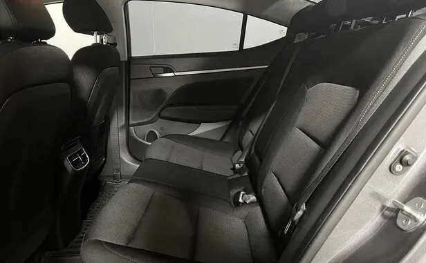 Hyundai Elantra, VI (AD) — фото 6