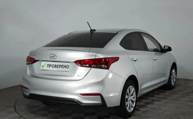 Hyundai Solaris, II — фото 10