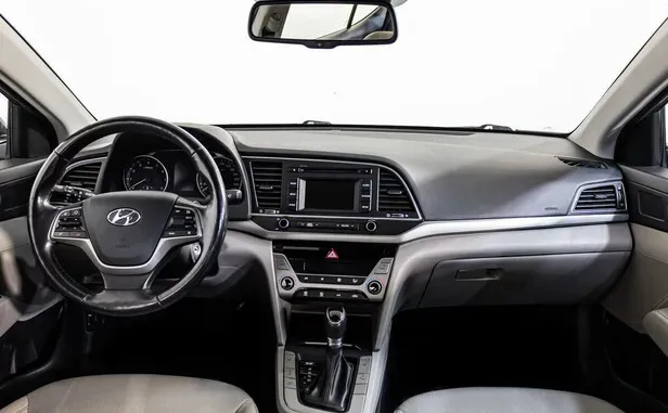 Hyundai Elantra, VI (AD) — фото 7