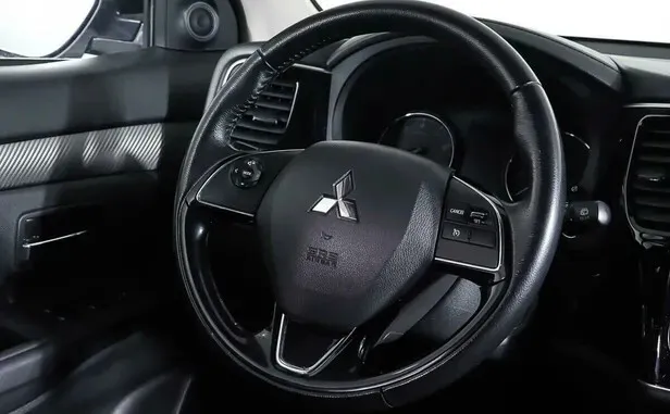 Mitsubishi Outlander, III Рестайлинг 2 — фото 5