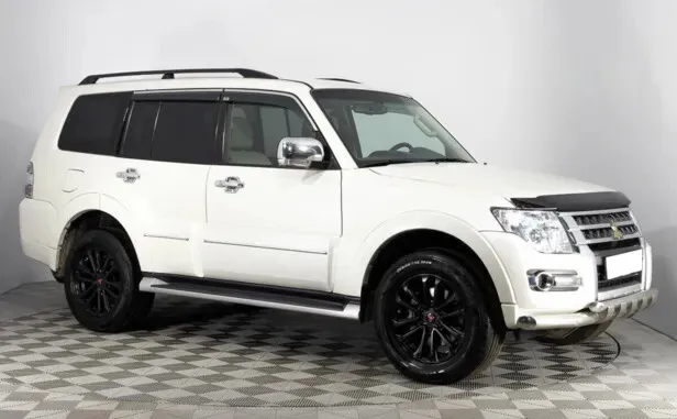 Mitsubishi Pajero, IV Рестайлинг 2 — фото 3