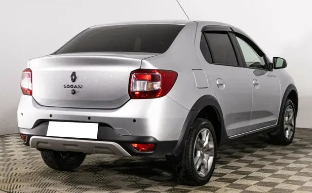 Renault Logan, II Рестайлинг — фото 2
