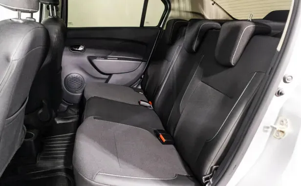 Renault Logan, II Рестайлинг — фото 7