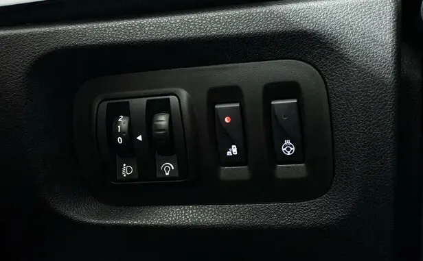 Renault Kaptur, I Рестайлинг — фото 10