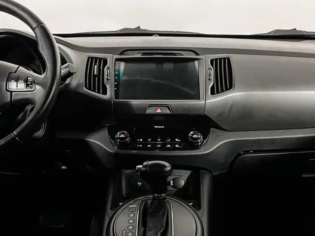 Kia Sportage, III — фото 11