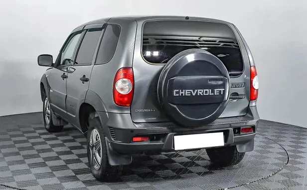 Chevrolet Niva, I Рестайлинг — фото 4