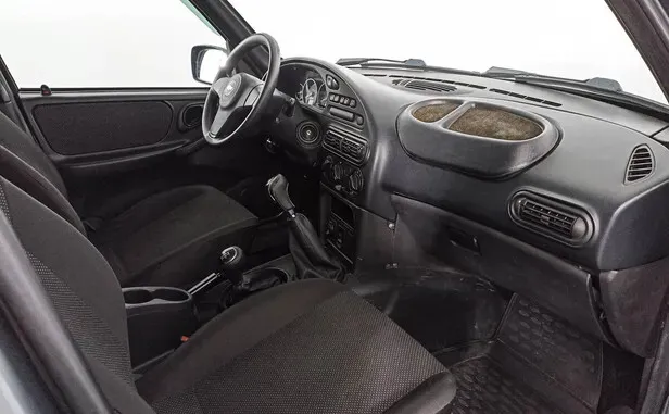 Chevrolet Niva, I Рестайлинг — фото 8