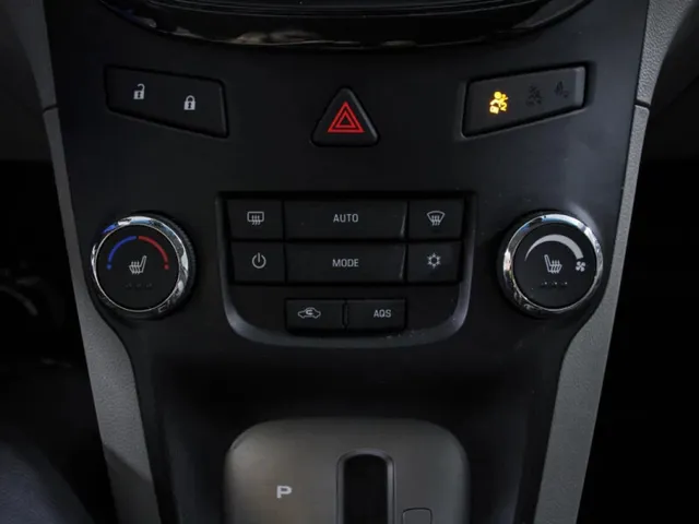 Chevrolet Orlando — фото 15