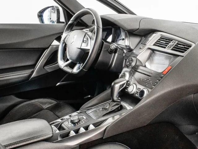 Citroen DS5 — фото 11