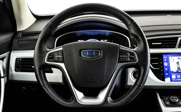 Geely Atlas, I — фото 6