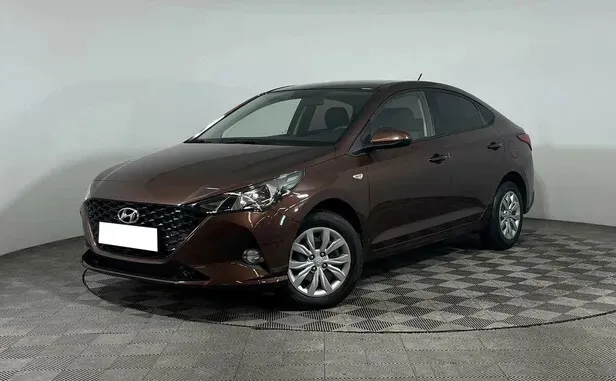 Hyundai Solaris, II Рестайлинг — фото 1