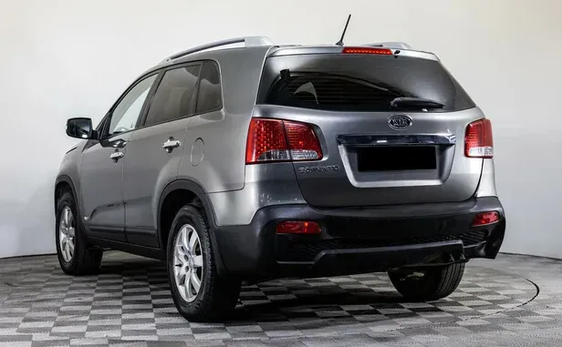 Kia Sorento, II — фото 4