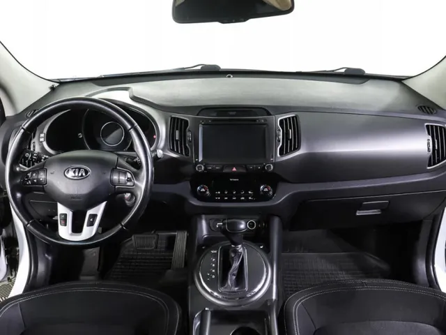 Kia Sportage, III — фото 12
