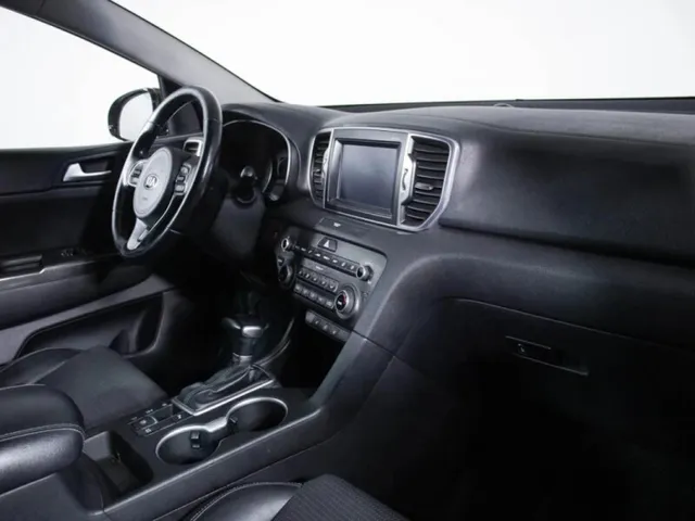 Kia Sportage, IV — фото 14