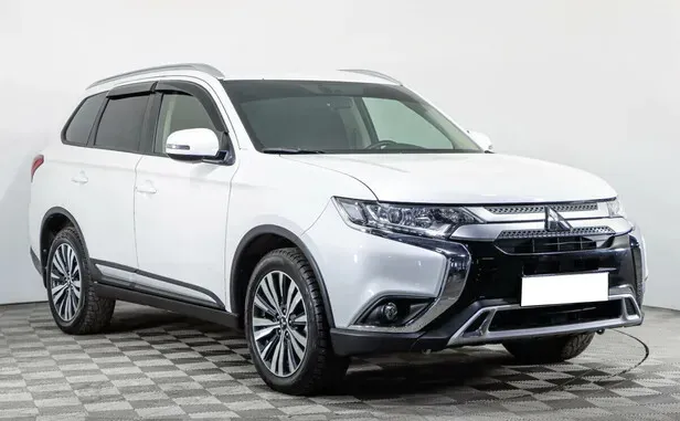 Mitsubishi Outlander, III Рестайлинг 3 — фото 3