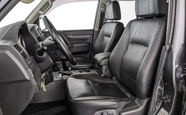 Mitsubishi Pajero, IV Рестайлинг 1 — фото 9