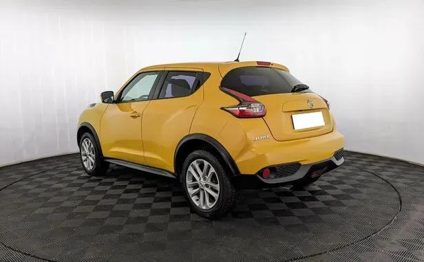 Nissan Juke, I Рестайлинг — фото 4