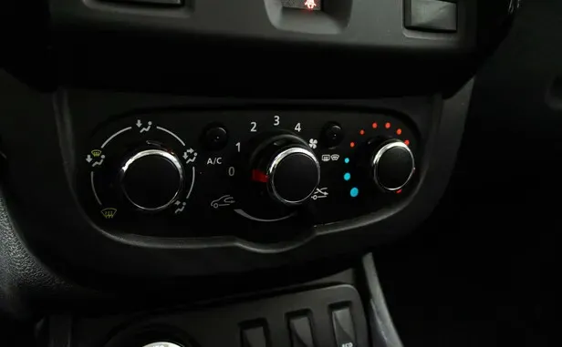 Renault Duster, I Рестайлинг — фото 8