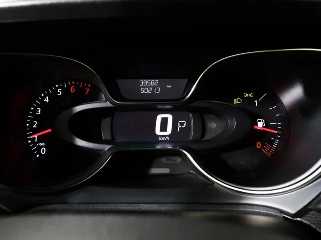 Renault Kaptur, I Рестайлинг — фото 11