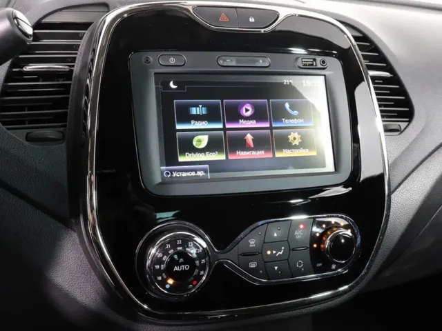 Renault Kaptur, I — фото 11
