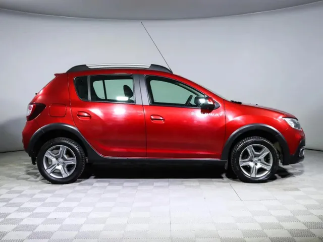 Renault Sandero, II Рестайлинг — фото 4