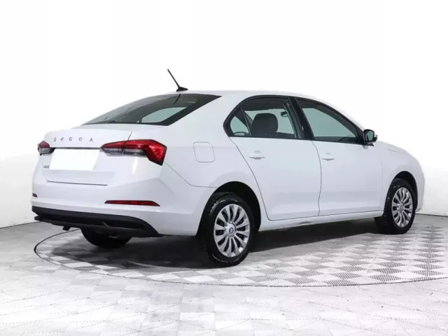 Skoda Rapid, II — фото 5
