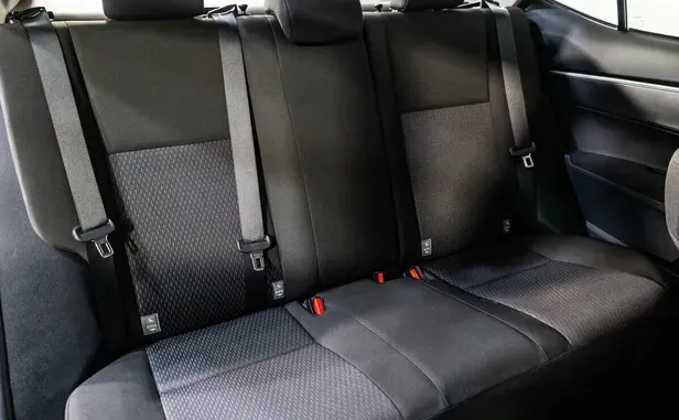 Toyota Corolla, XI (E160, E170, E180) — фото 7