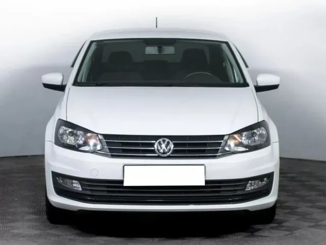 Volkswagen Polo, V Рестайлинг — фото 2