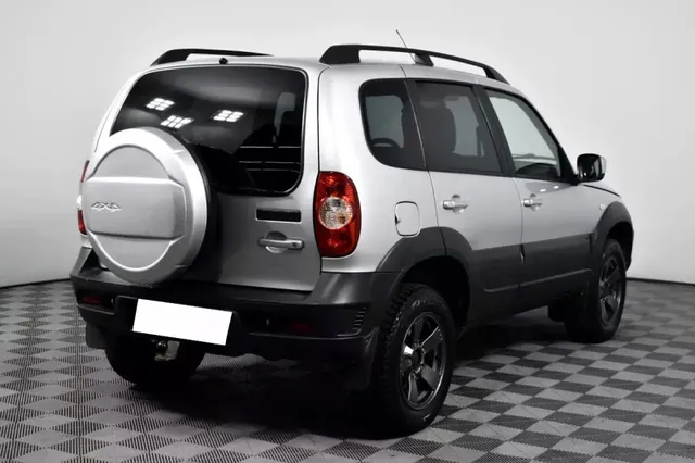 Chevrolet Niva — фото 5