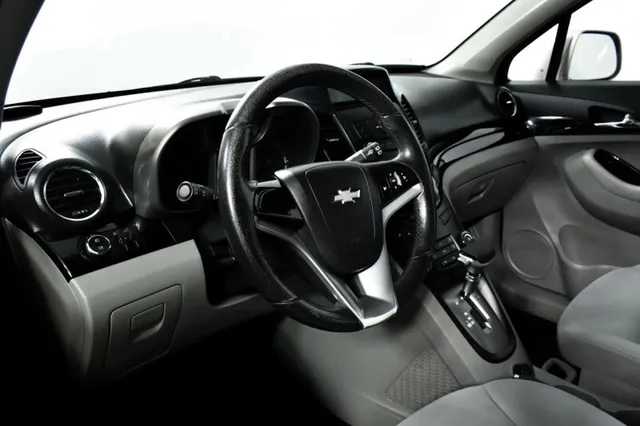 Chevrolet Orlando, I — фото 14
