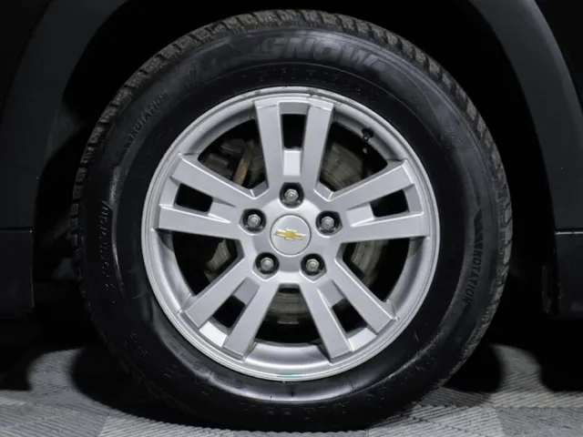 Chevrolet Orlando — фото 14