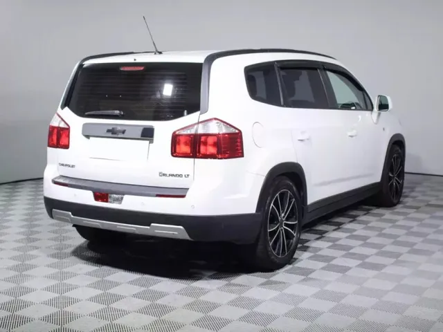 Chevrolet Orlando — фото 4